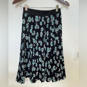 NWT Black and Green A-Line Pleated Midi Skirt Size XXS